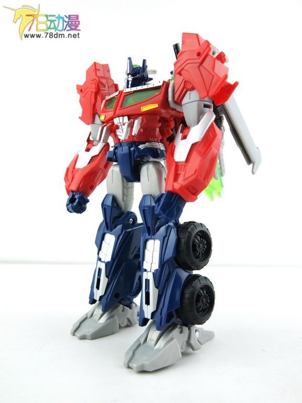 New Beast Hunters Optimus Prime Voyager Class Our Of Box Images Of Transformers Prime Figure  (4 of 47)